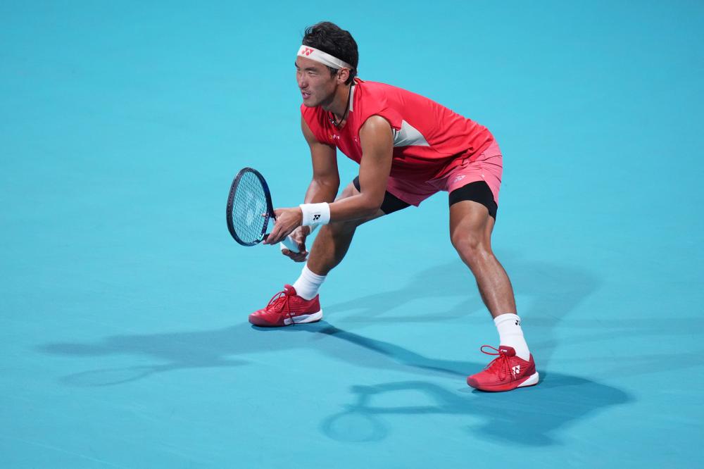 的泪光透露 的泪光透露